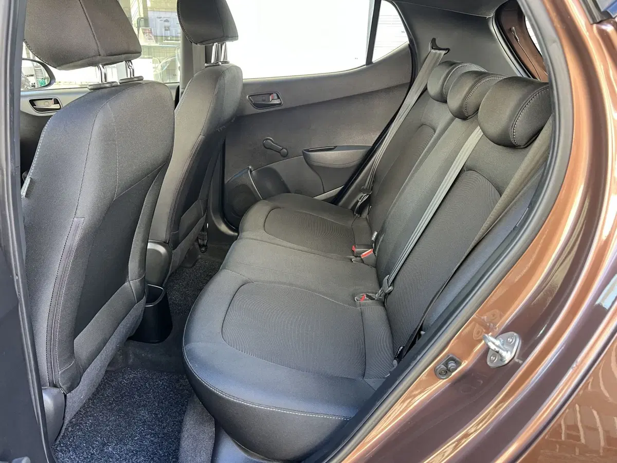 Hyundai i10 usata a Chieti (9)