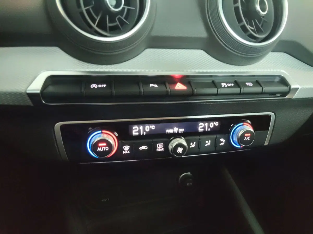Audi Q2 usata a Modena (12)