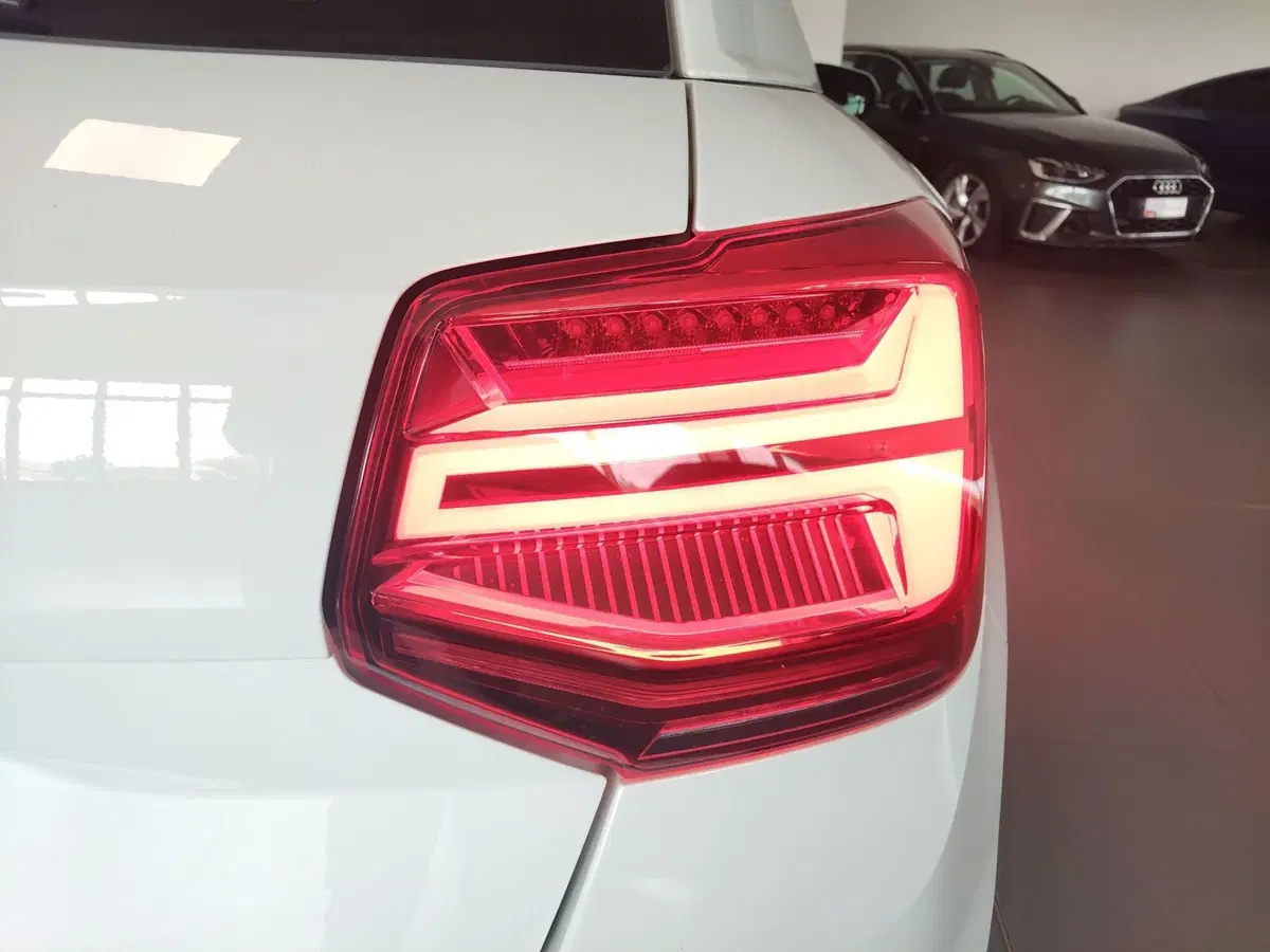 Audi Q2 usata a Modena (16)