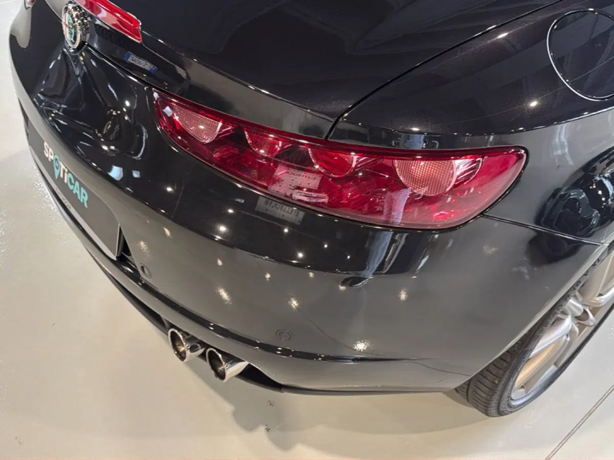 Alfa Romeo Spider usata a Vicenza (10)