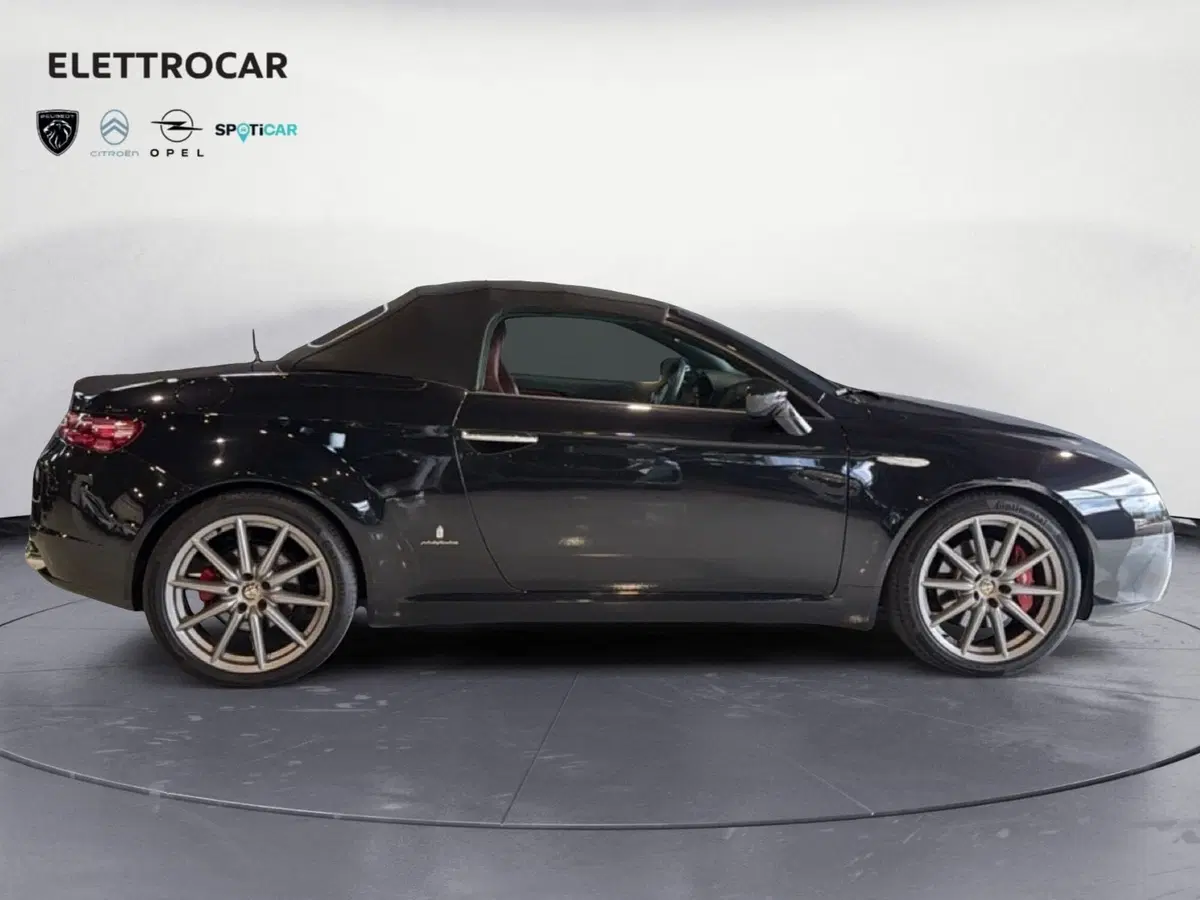 Alfa Romeo Spider usata a Vicenza (8)