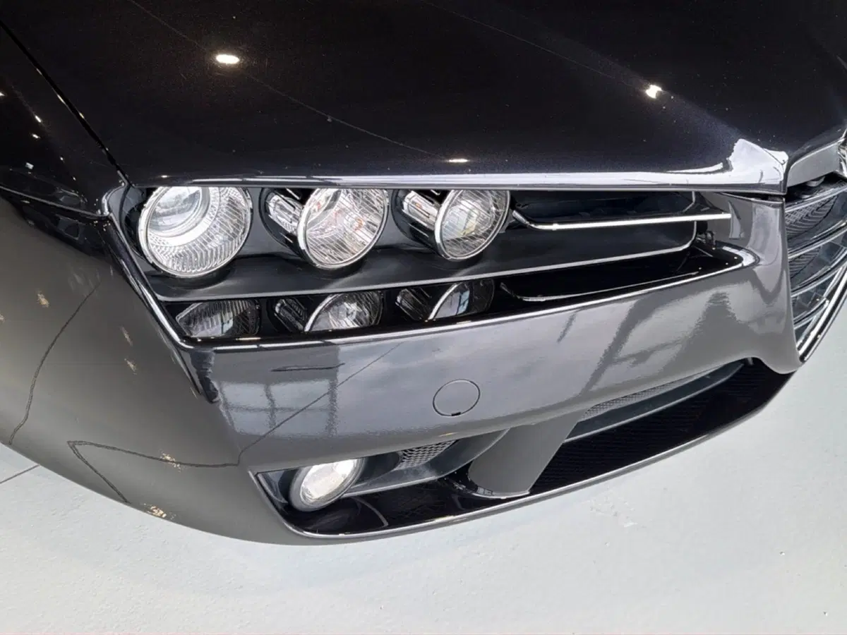 Alfa Romeo Spider usata a Vicenza (9)