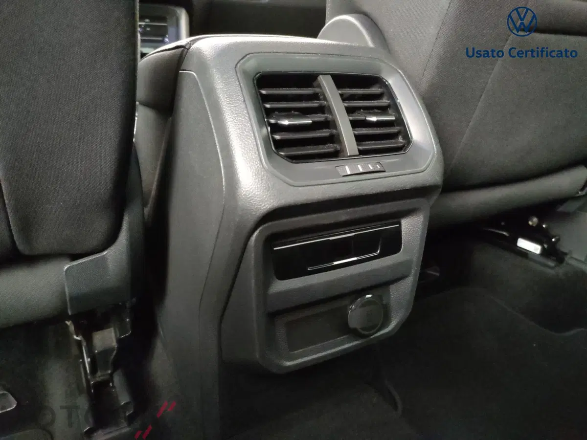 Volkswagen Tiguan usata a Varese (18)