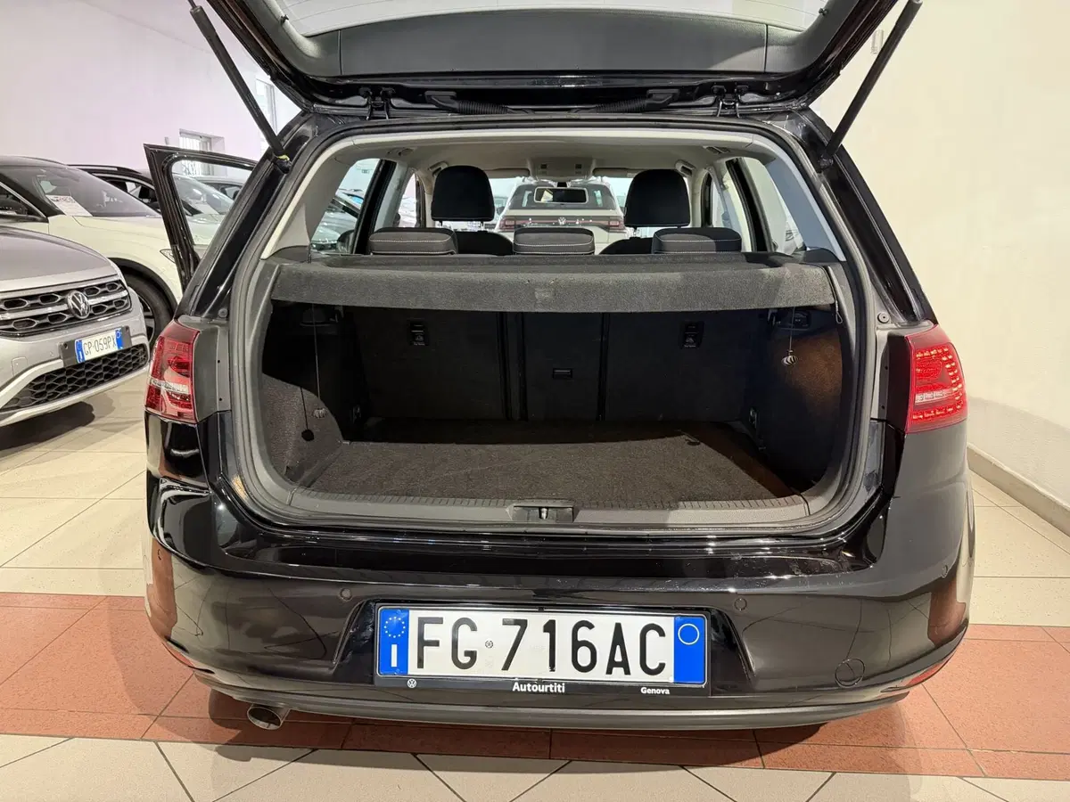 Volkswagen Golf usata a Genova (10)