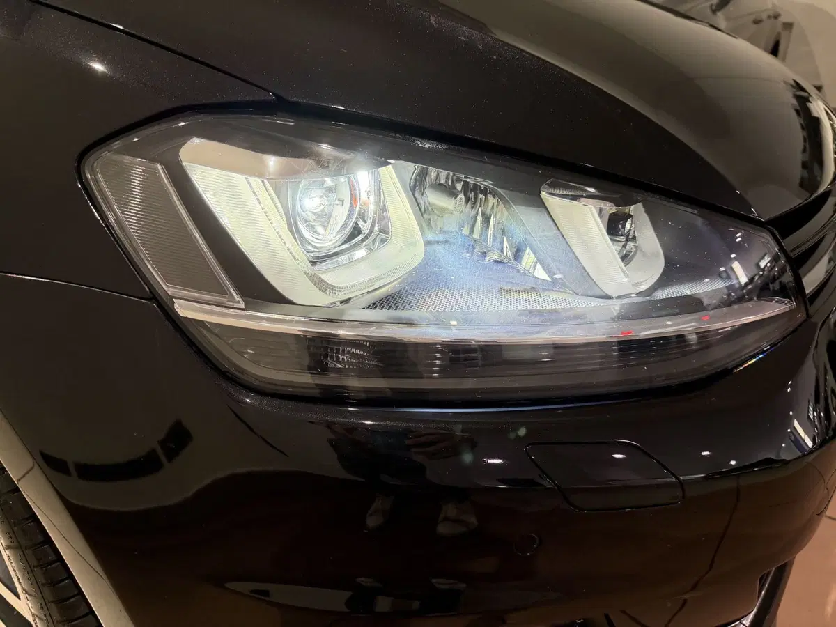 Volkswagen Golf usata a Genova (15)