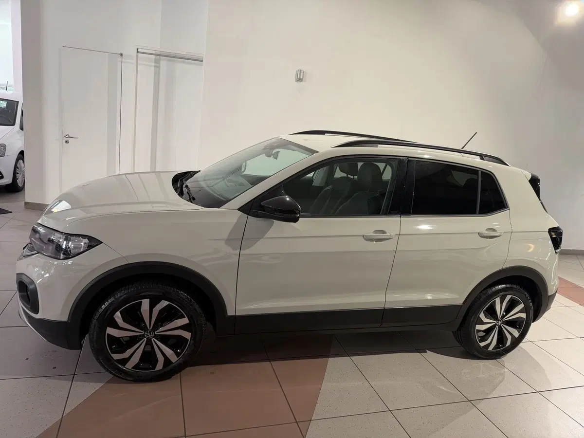 Volkswagen T-Cross usata a Genova (2)