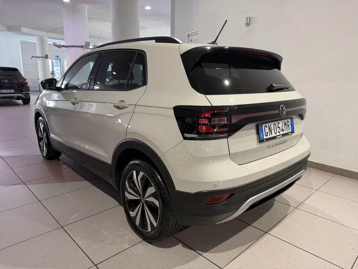 Volkswagen T-Cross usata a Genova (3)
