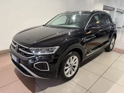 Volkswagen T-Roc 1.0 TSI Style del 2023 usata a Genova