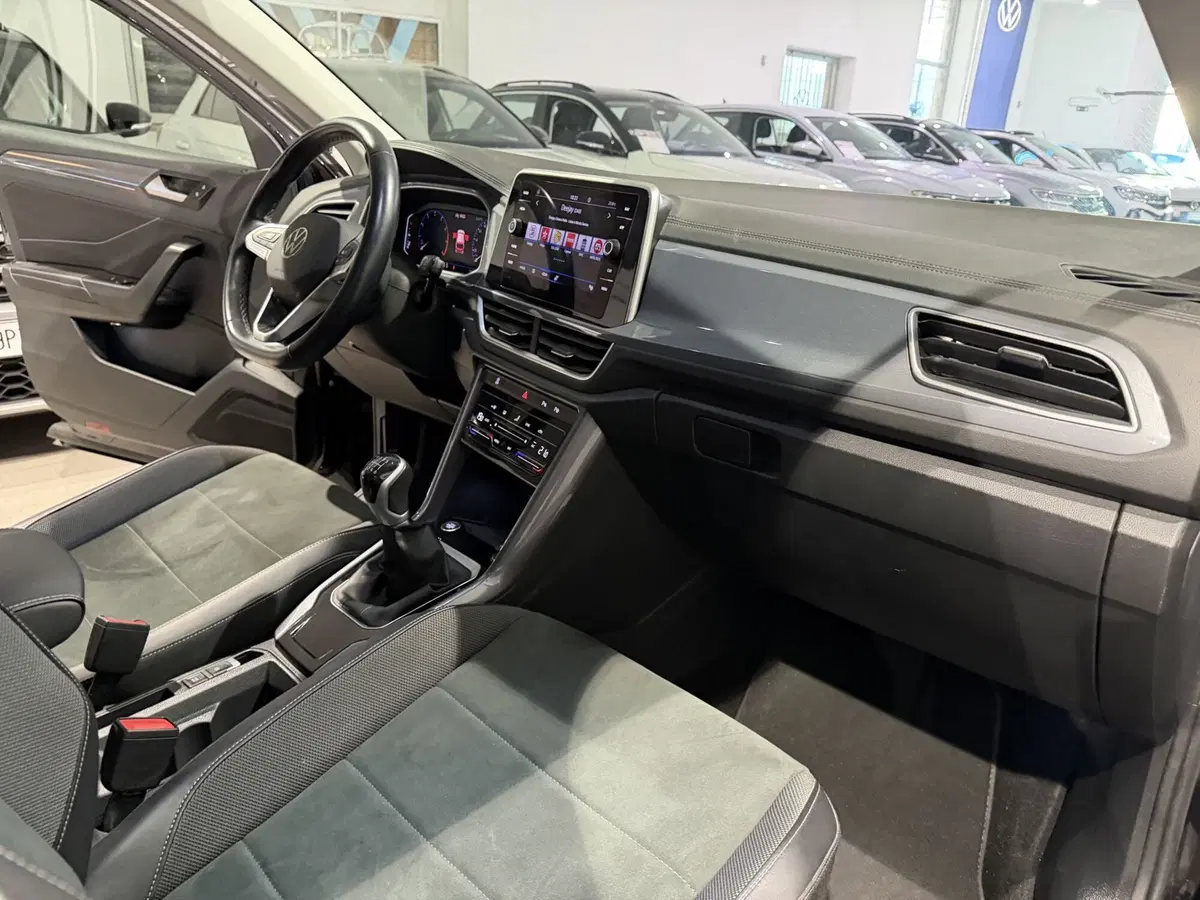 Volkswagen T-Roc usata a Genova (10)