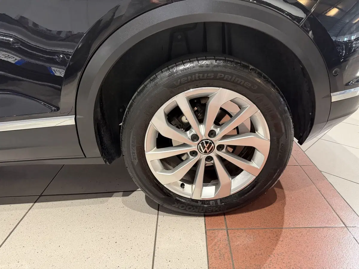 Volkswagen T-Roc usata a Genova (14)