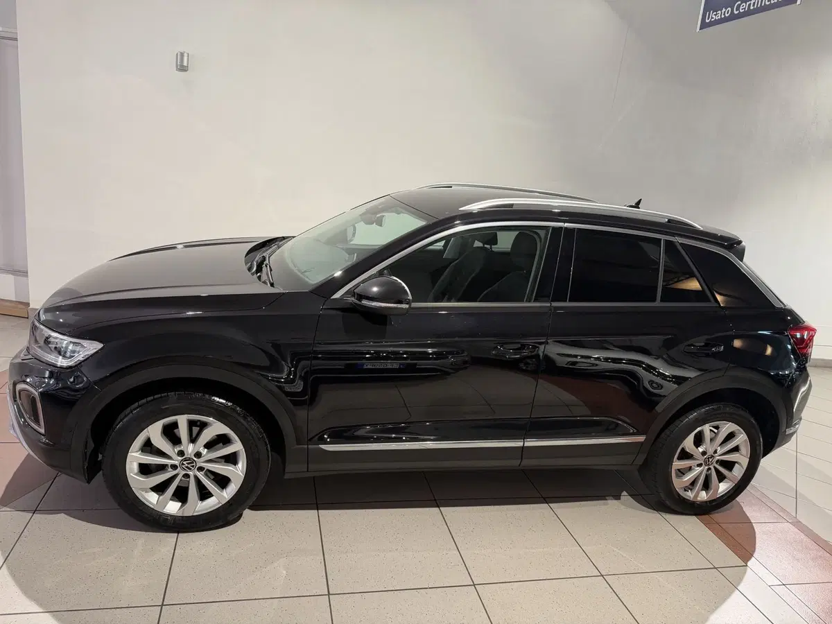 Volkswagen T-Roc usata a Genova (2)