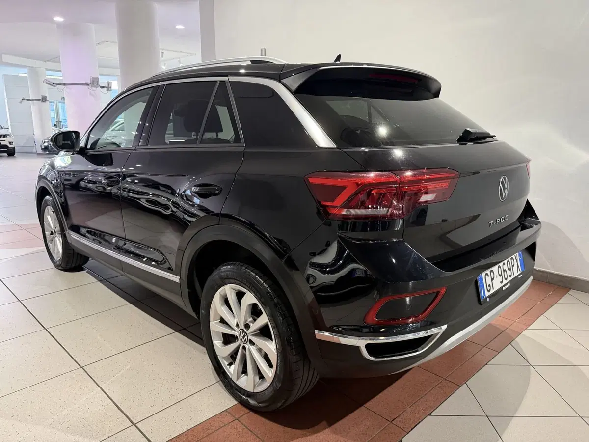 Volkswagen T-Roc usata a Genova (3)