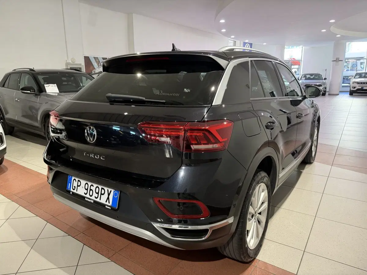 Volkswagen T-Roc usata a Genova (5)