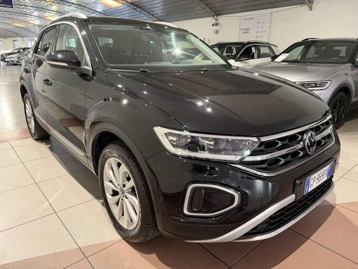Volkswagen T-Roc usata a Genova (6)