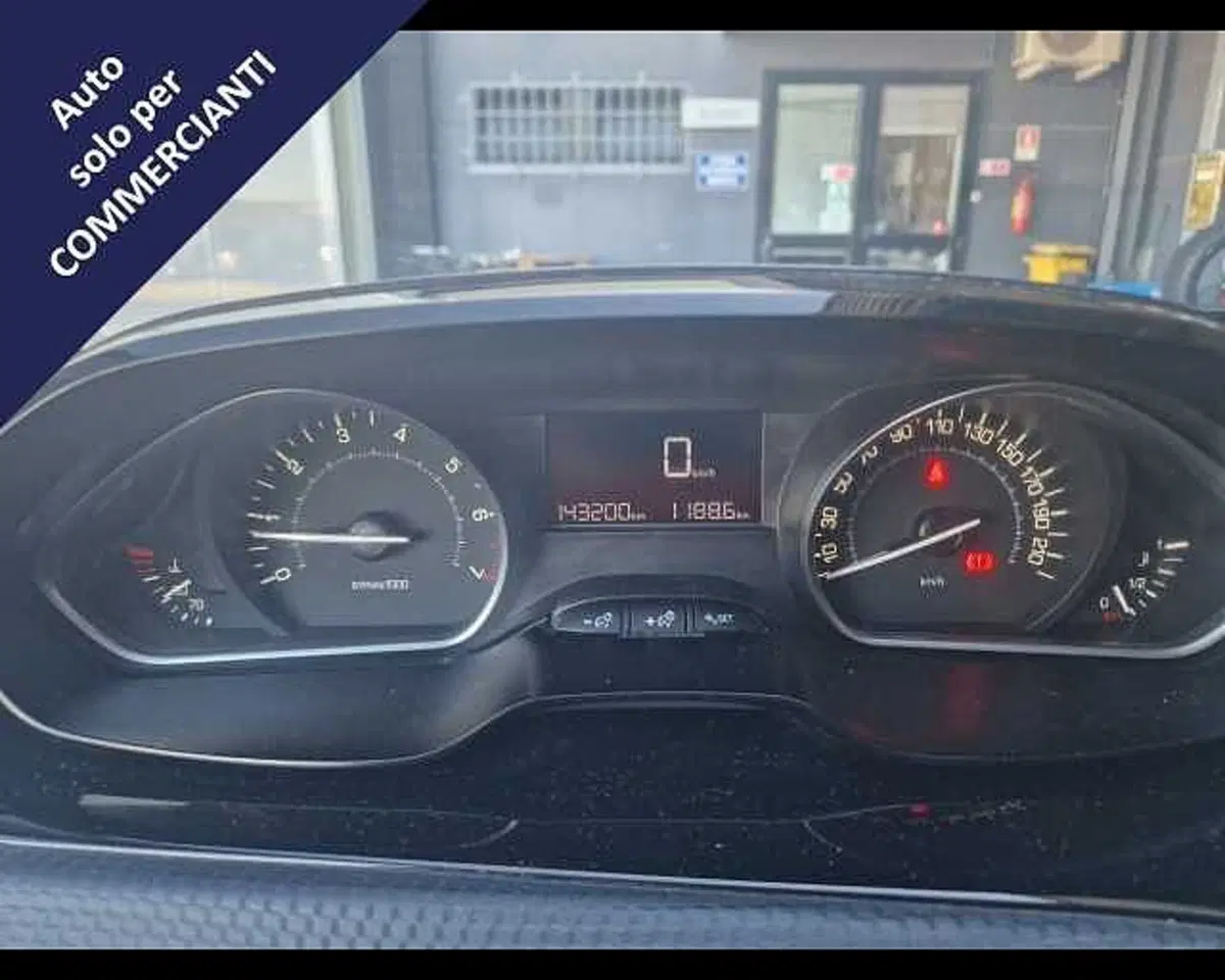 Peugeot 2008 usata a Ravenna (10)