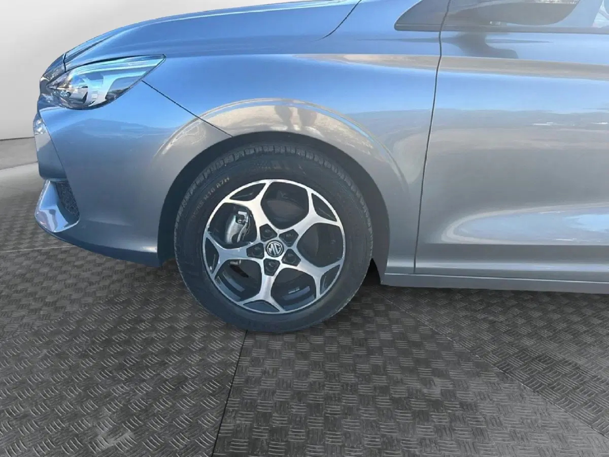 Mg MG3 usata a Roma (9)