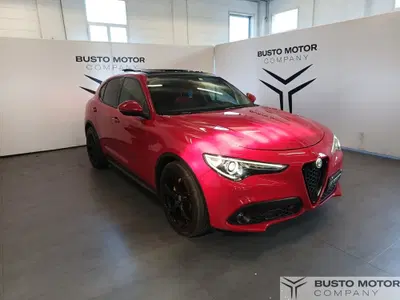 Alfa Romeo Stelvio Stelvio 2.2 Turbodiesel 180 CV AT8 Q4 Executive del 2018 usata a Olgiate Olona