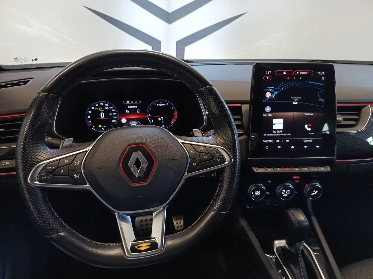 Renault Arkana usata a Varese (11)
