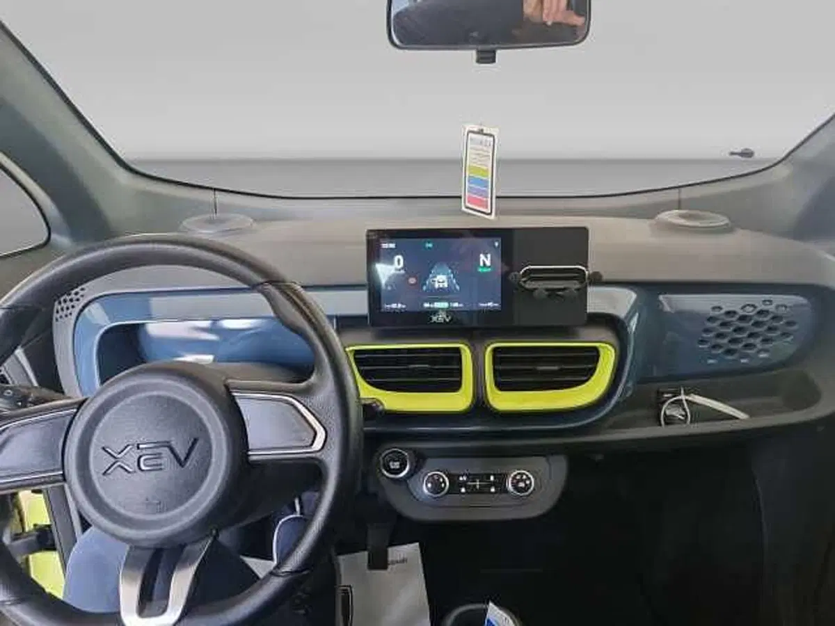 Xev XEV YoYo nuova a Varese (10)