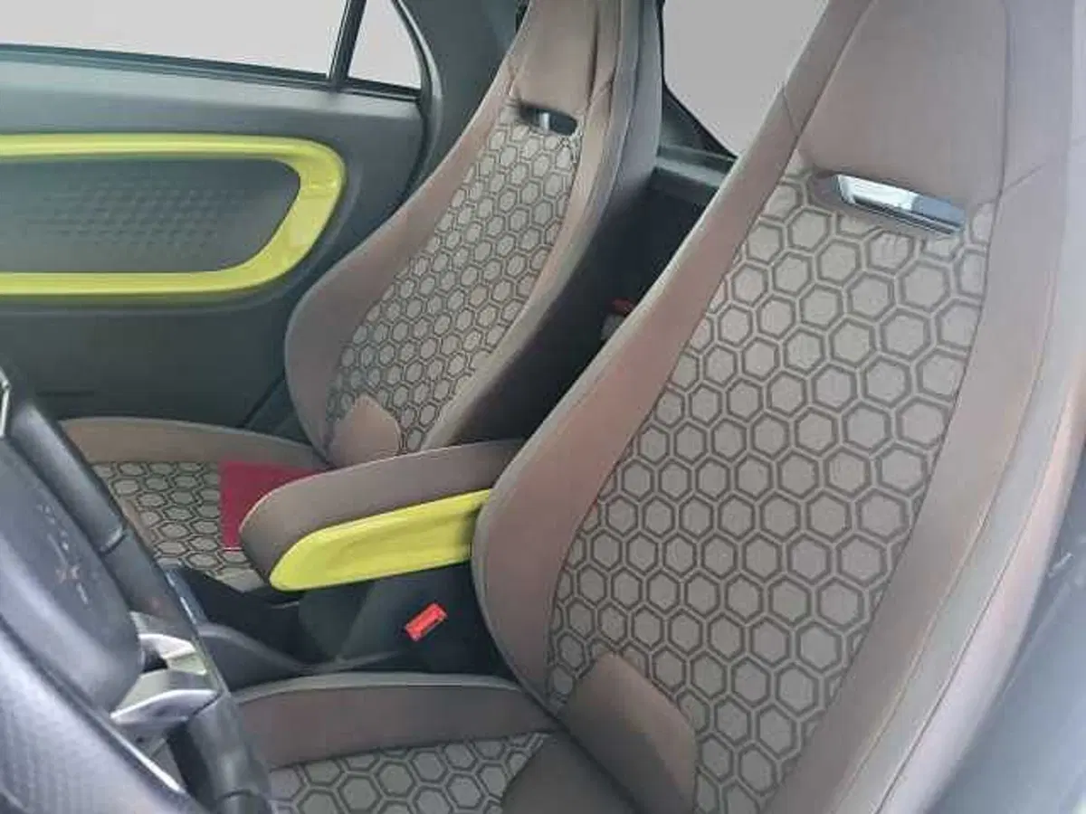 Xev XEV YoYo nuova a Varese (7)