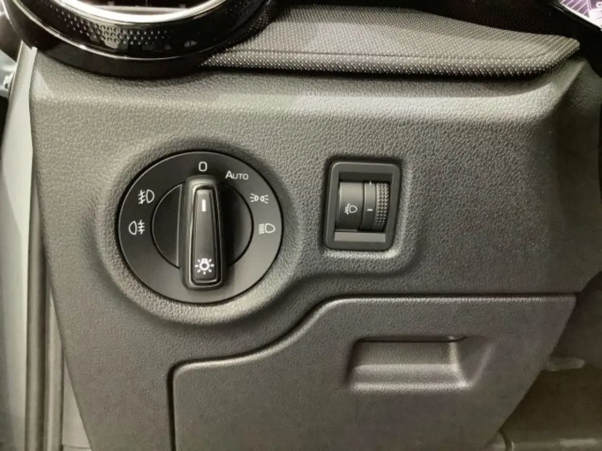 Skoda Fabia nuova a Catania (19)