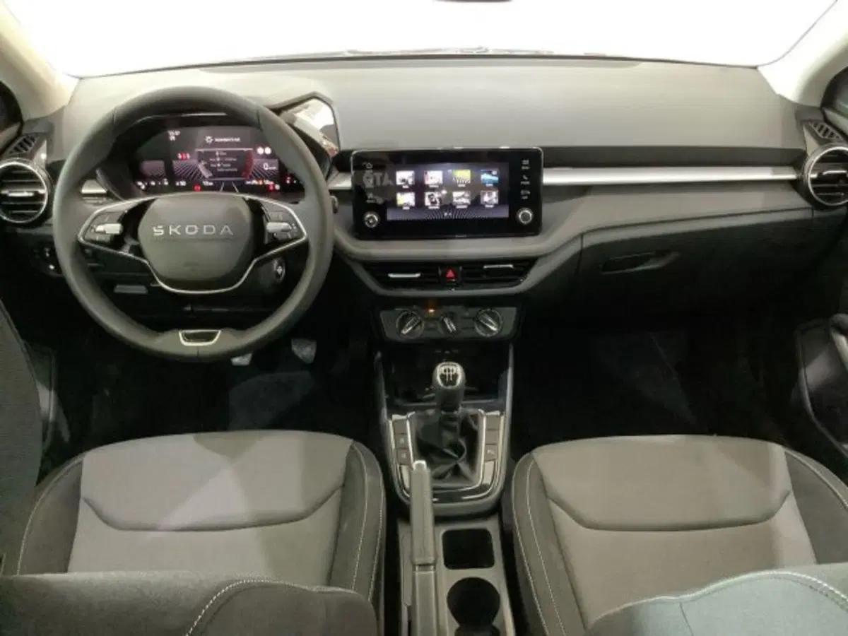 Skoda Fabia nuova a Catania (7)