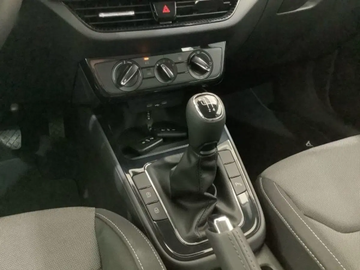 Skoda Fabia nuova a Catania (8)