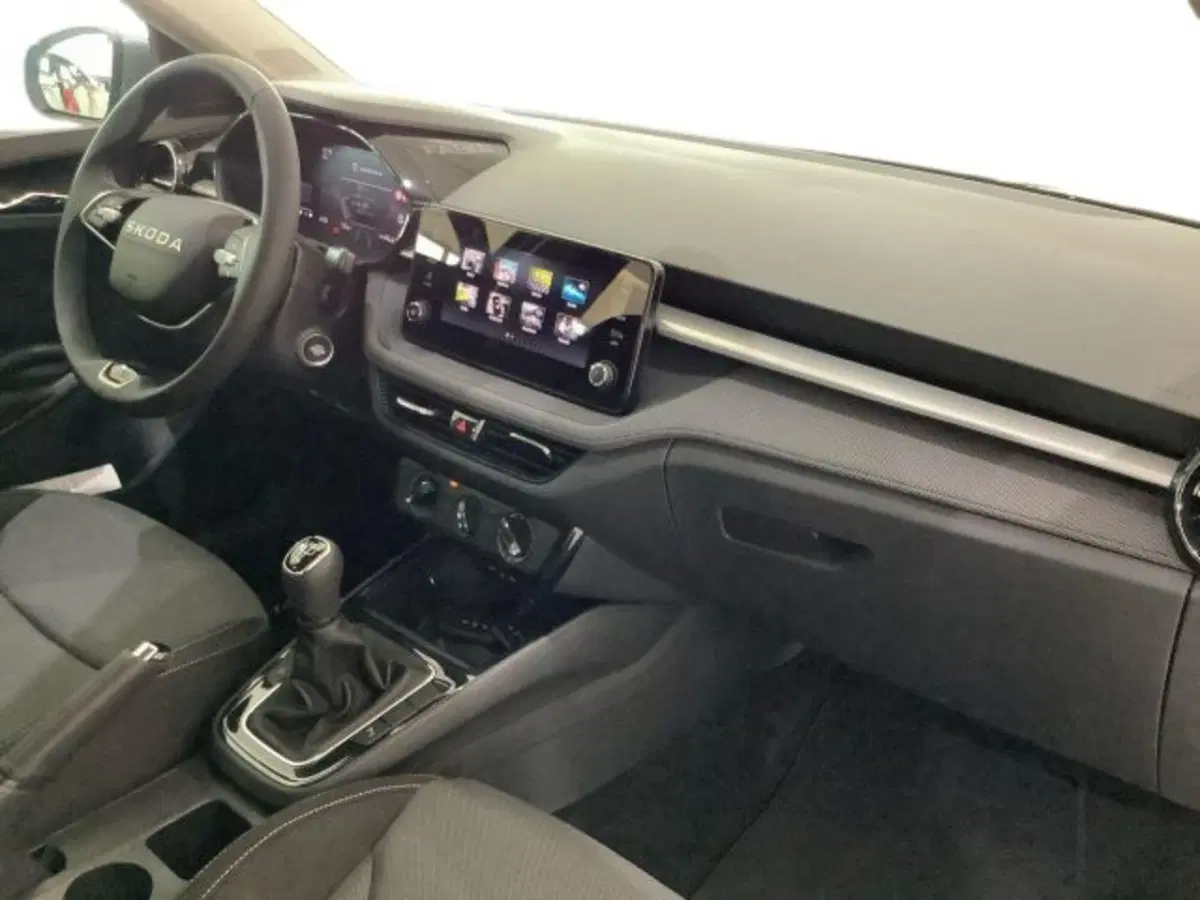 Skoda Fabia nuova a Catania (9)