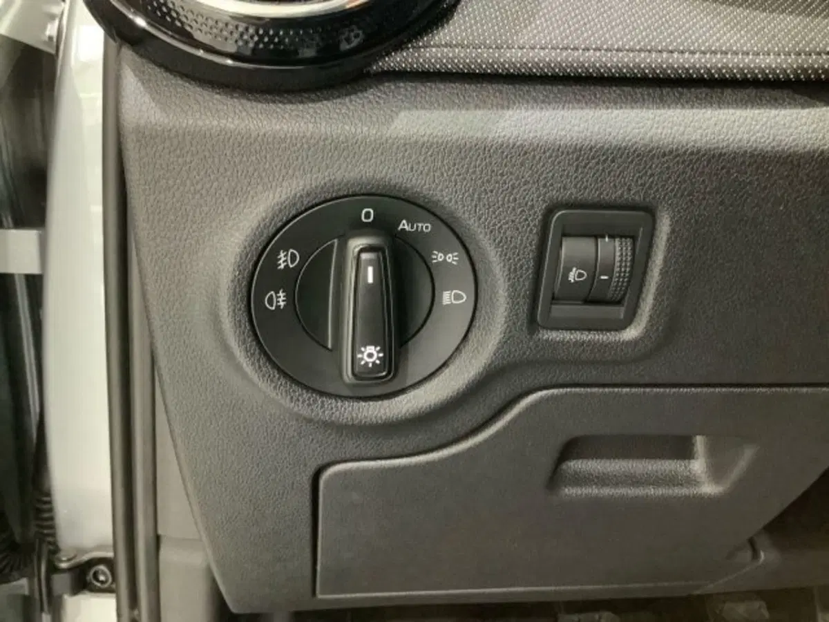 Skoda Fabia nuova a Catania (19)