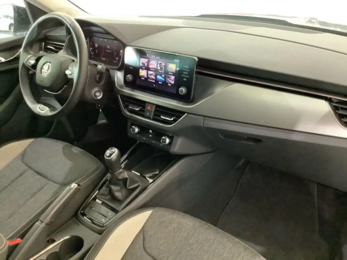 Skoda Kamiq usata a Catania (9)