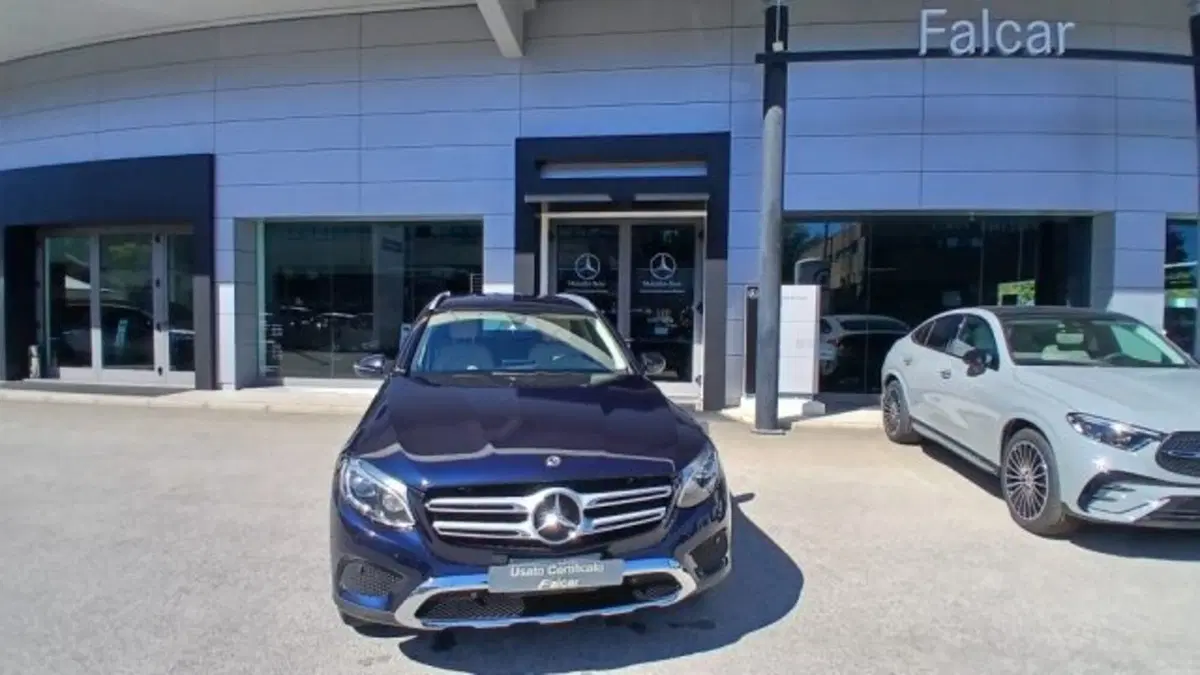 Mercedes-Benz GLC SUV nuova a Potenza (2)