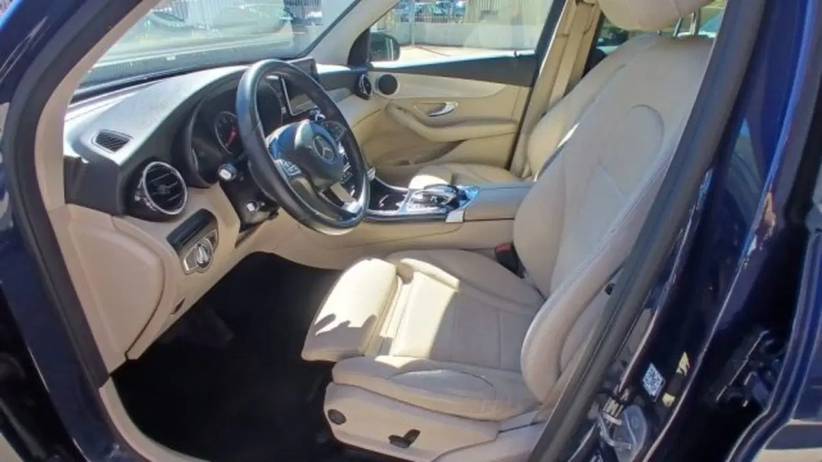 Mercedes-Benz GLC SUV nuova a Potenza (6)