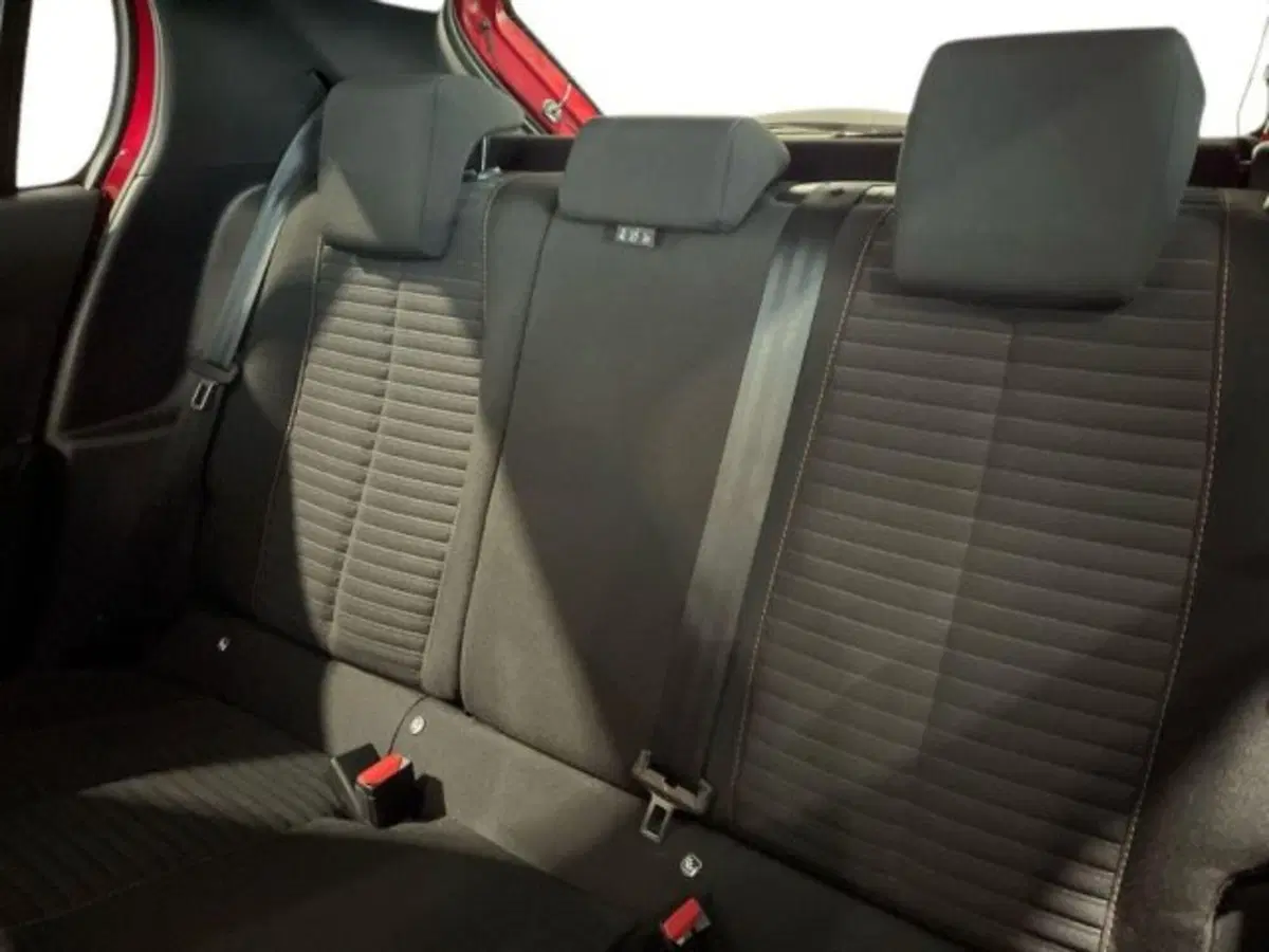 Peugeot 208 usata a Ancona (14)