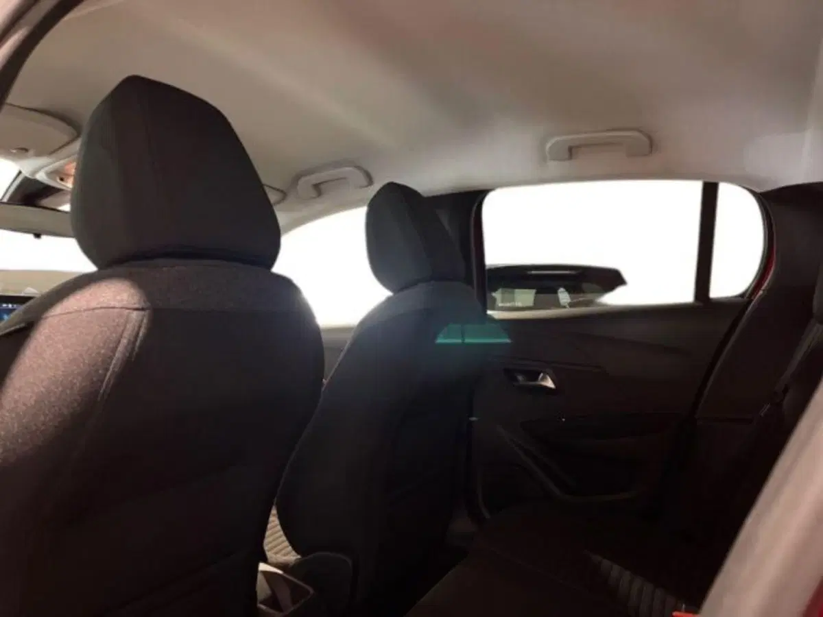 Peugeot 208 usata a Ancona (17)