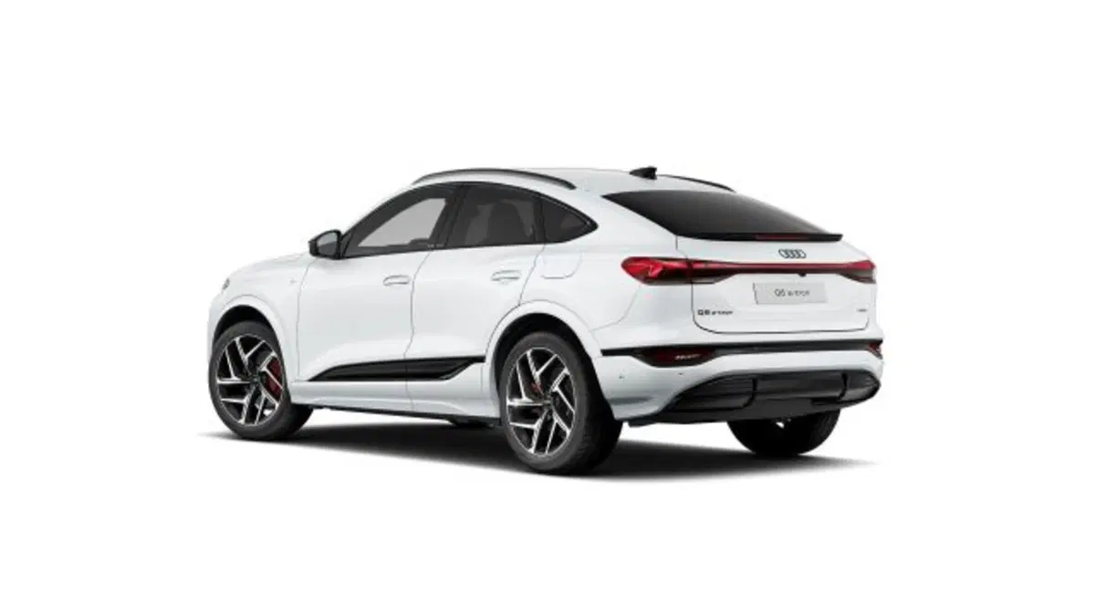 Audi Q6 Sportback nuova a Treviso (5)