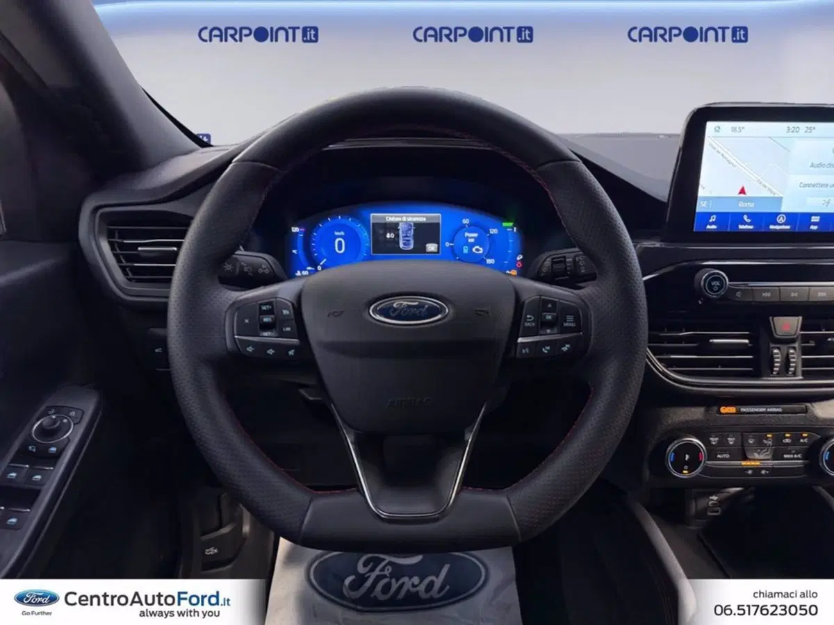 Ford Kuga usata a Roma (12)