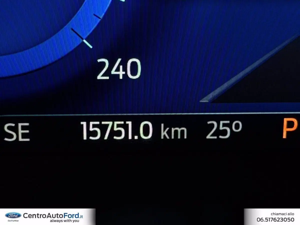 Ford Kuga usata a Roma (16)