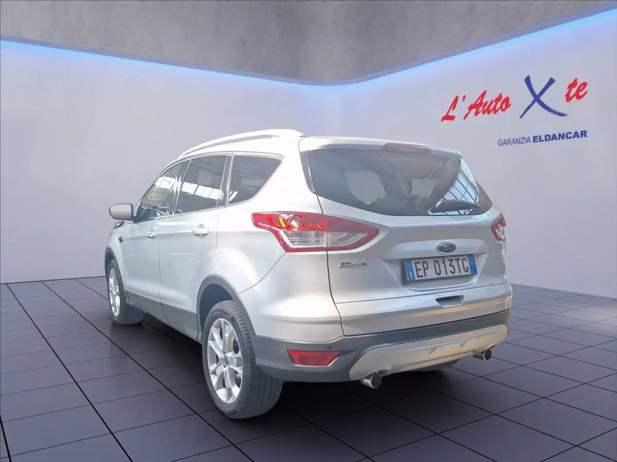 Ford Kuga usata a Milano (6)