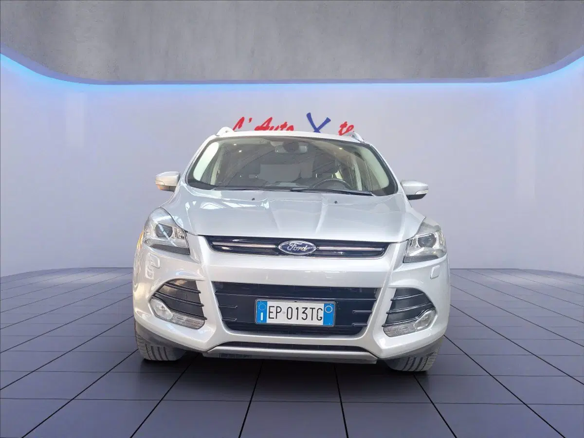 Ford Kuga usata a Milano (9)