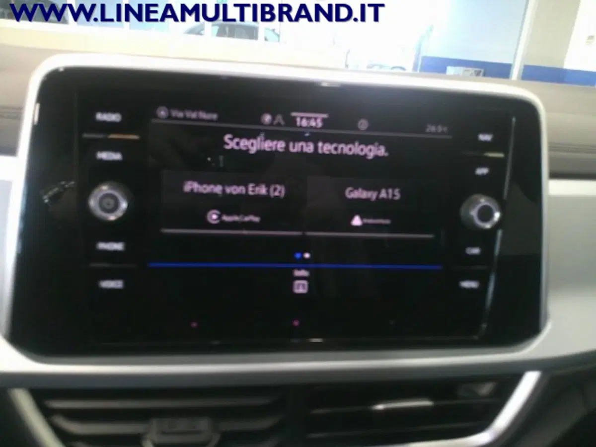 Volkswagen T-Roc usata a Piacenza (13)