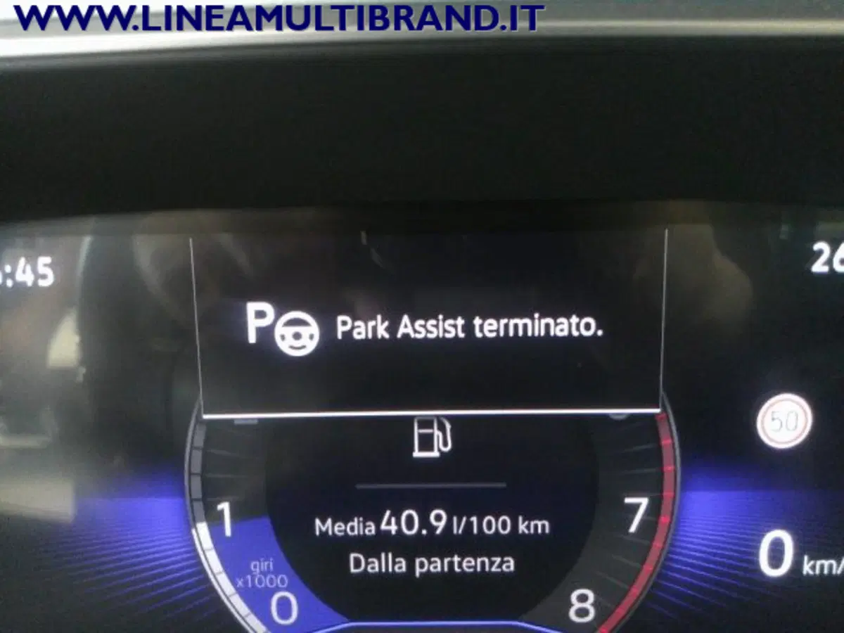 Volkswagen T-Roc usata a Piacenza (17)