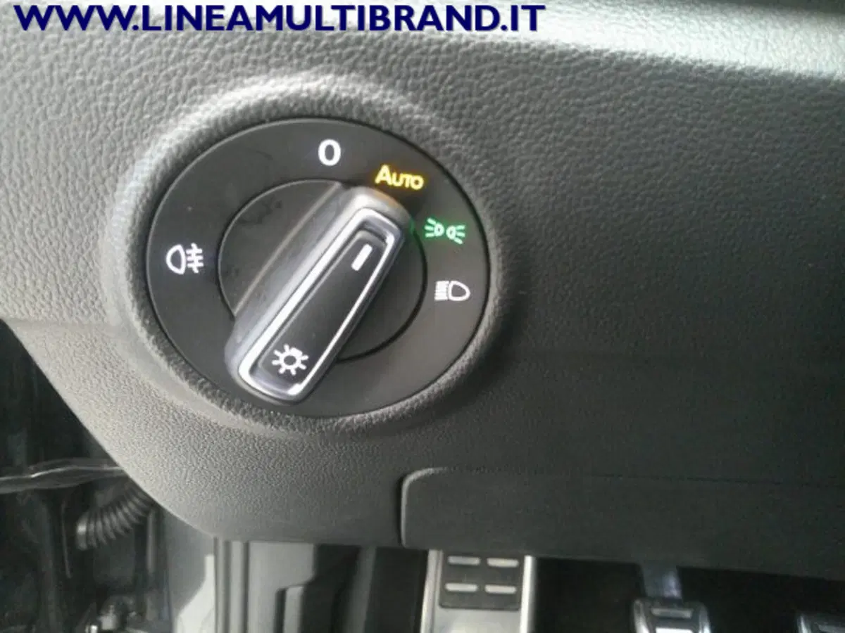 Volkswagen T-Roc usata a Piacenza (8)