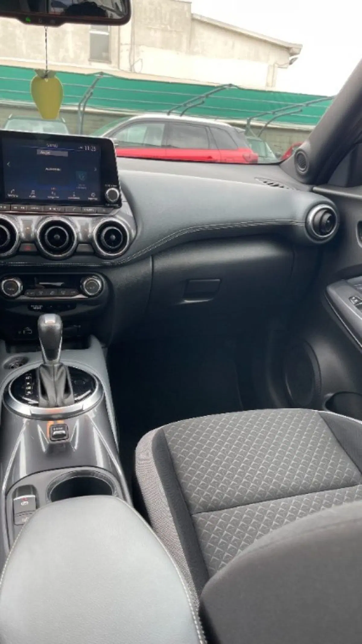 Nissan Juke usata a Novara (12)