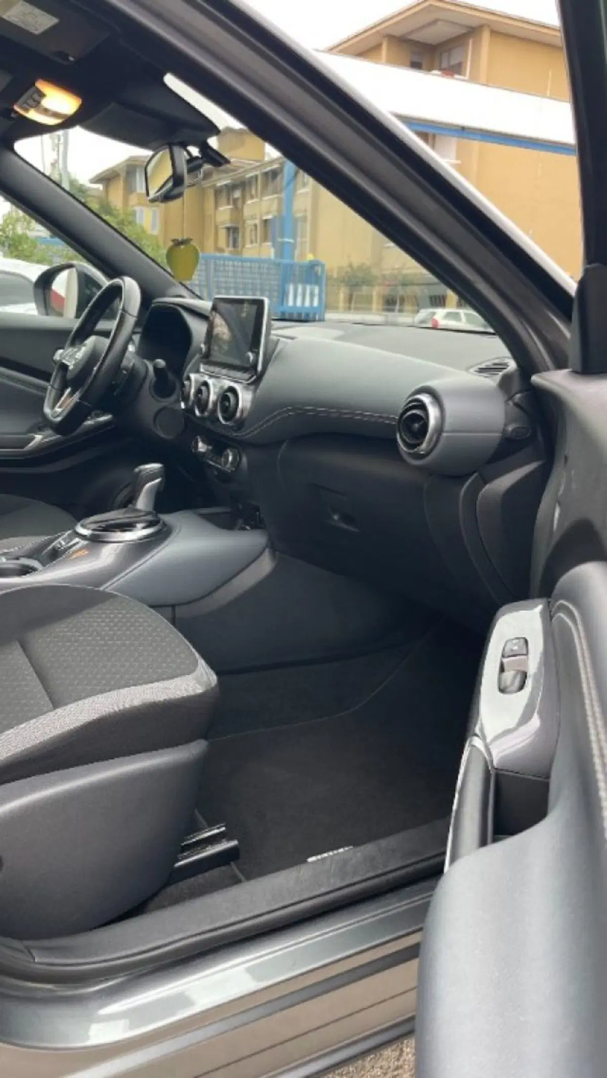 Nissan Juke usata a Novara (13)