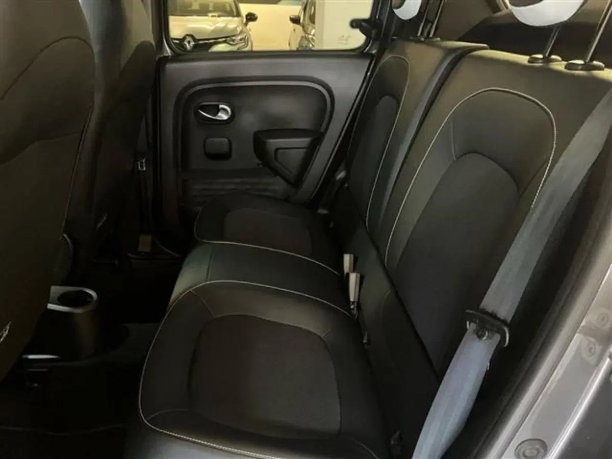 Renault Twingo usata a Como (12)