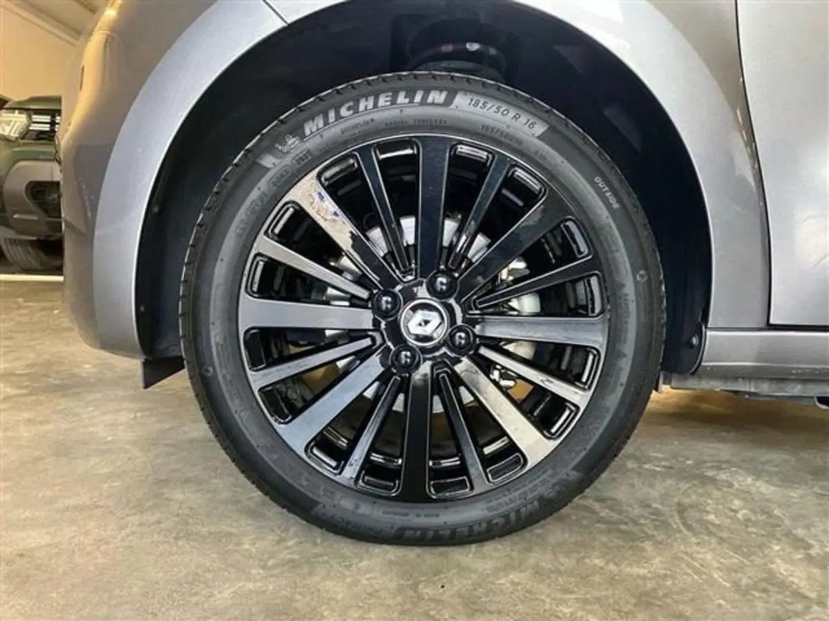 Renault Twingo usata a Como (6)
