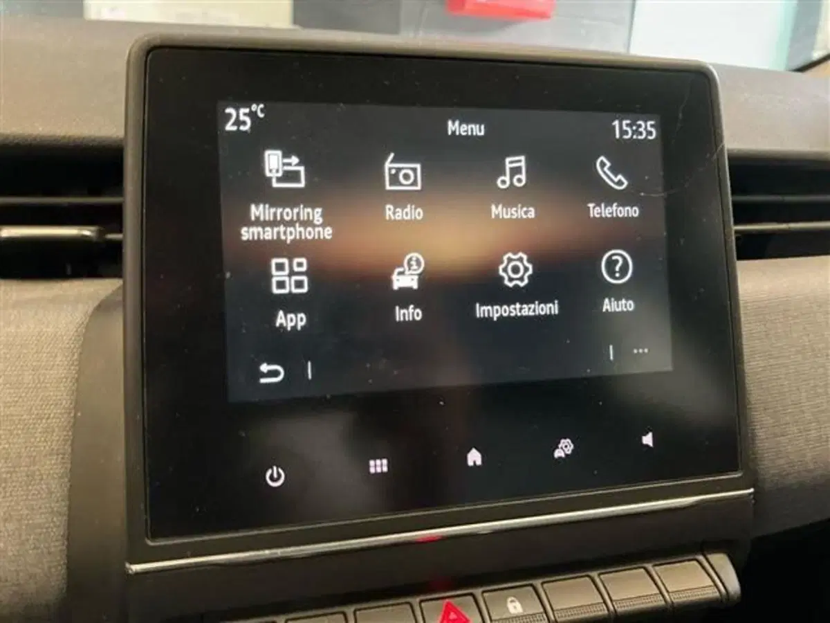 Renault Clio usata a Como (15)