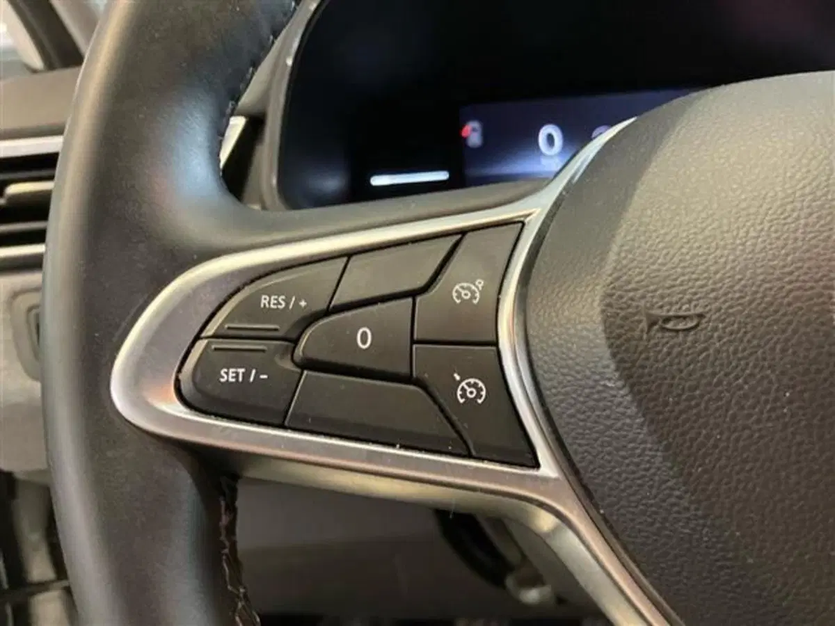 Renault Clio usata a Como (17)