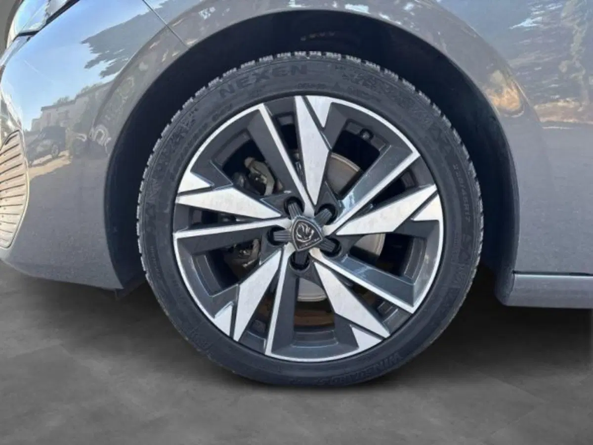 Peugeot 308 usata a Lecce (10)
