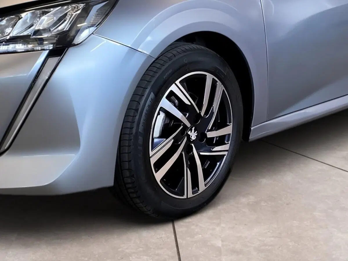 Peugeot 208 usata a Torino (15)